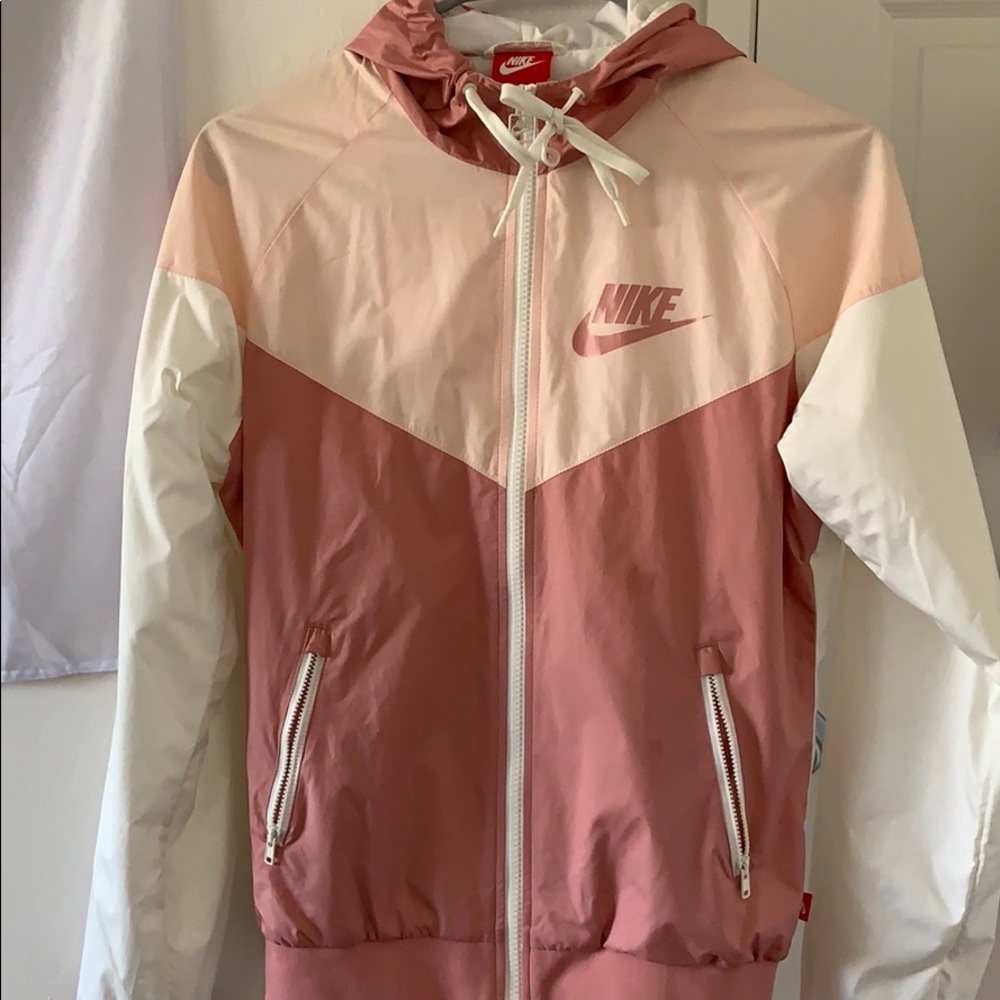 Nike windbreaker